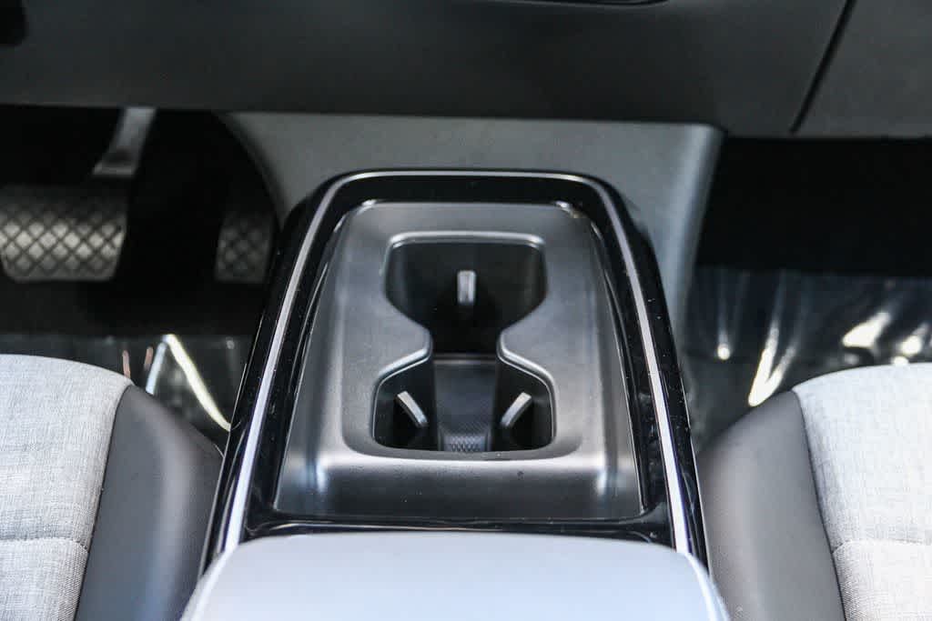 Thumbnail: 2024 Volkswagen ID.4 - 13