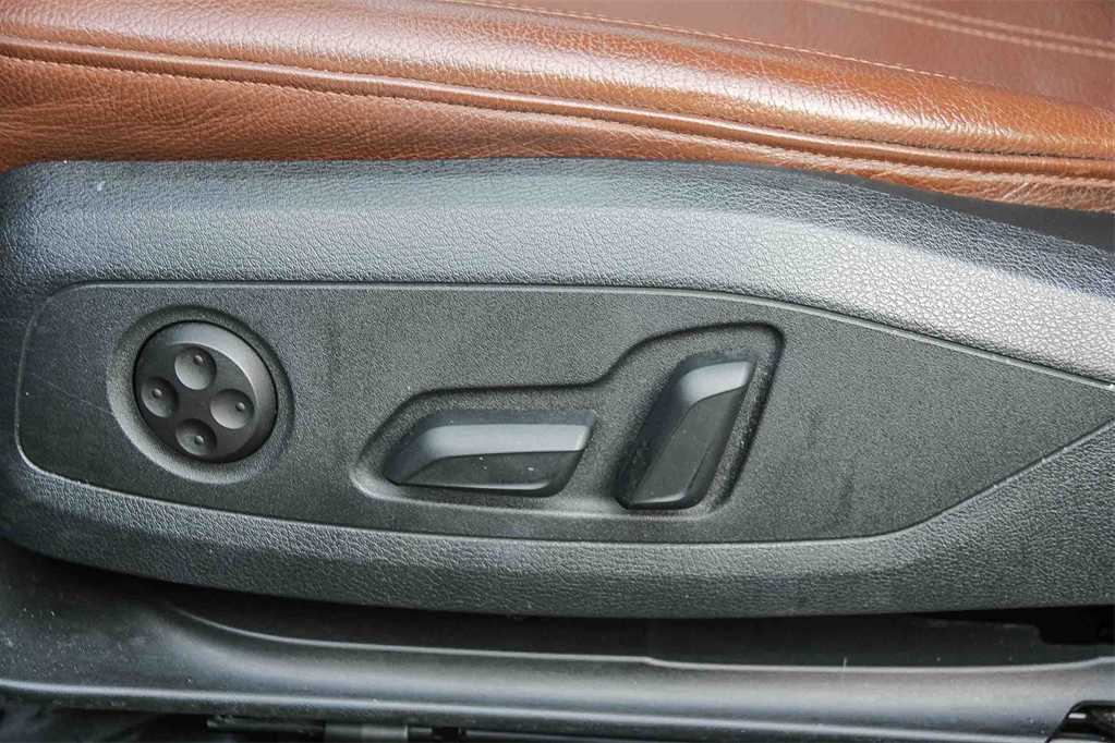 Thumbnail: 2019 Audi A4 - 21