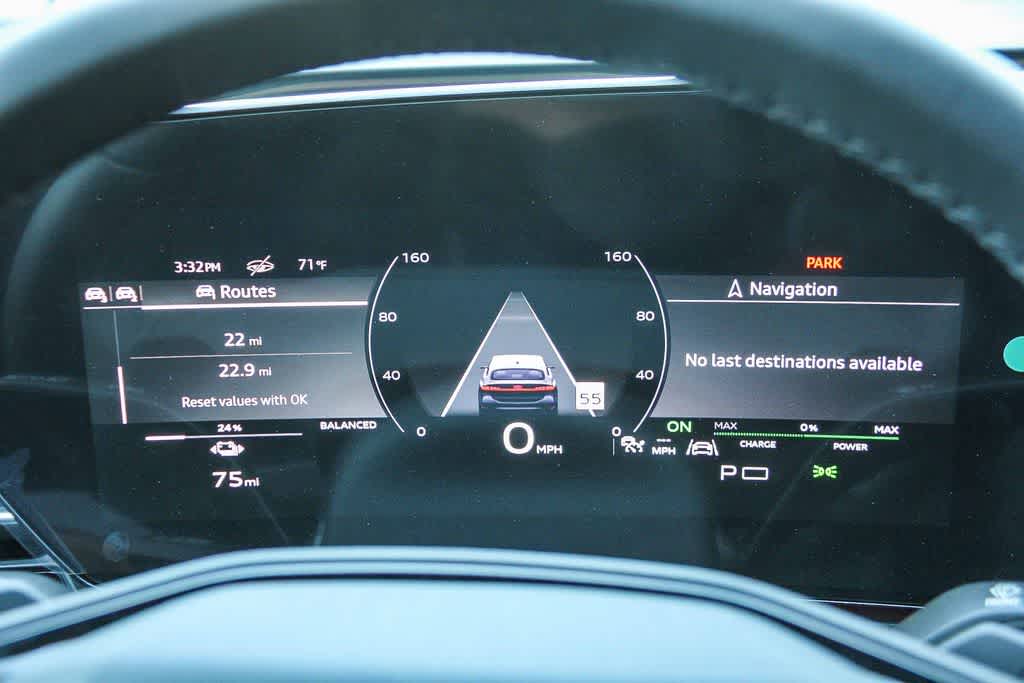 Thumbnail: 2025 Audi e-tron S - 24