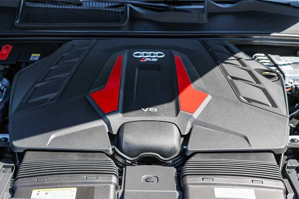 Thumbnail: 2025 Audi RS Q8 - 30