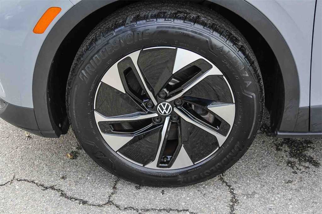 Thumbnail: 2022 Volkswagen ID.4 - 9