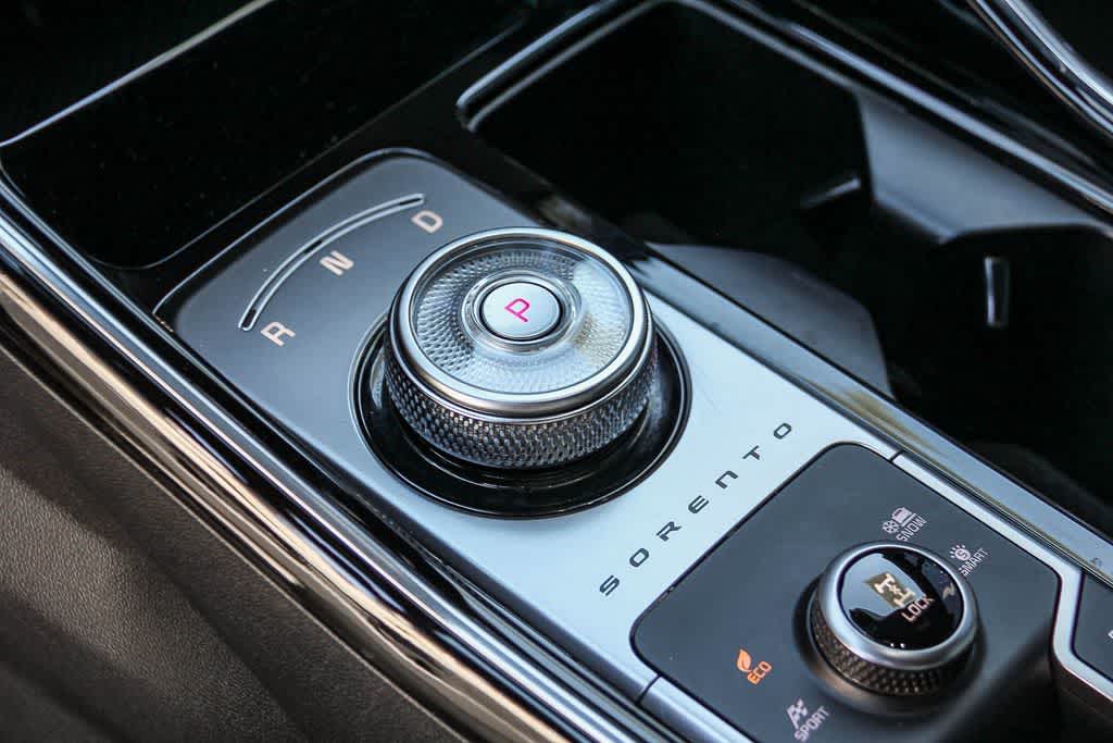 Thumbnail: 2025 Kia Sorento - 21