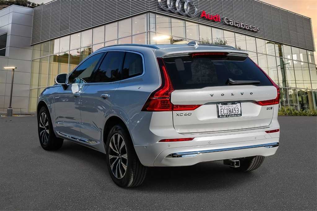 Thumbnail: 2023 Volvo XC60 - 6