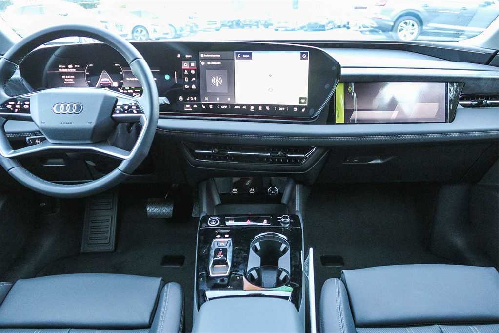 Thumbnail: 2025 Audi e-tron S - 13