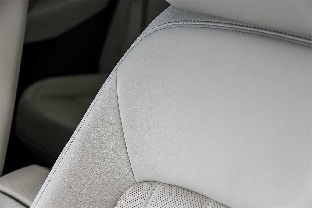 Thumbnail: 2019 Audi e-tron - 25