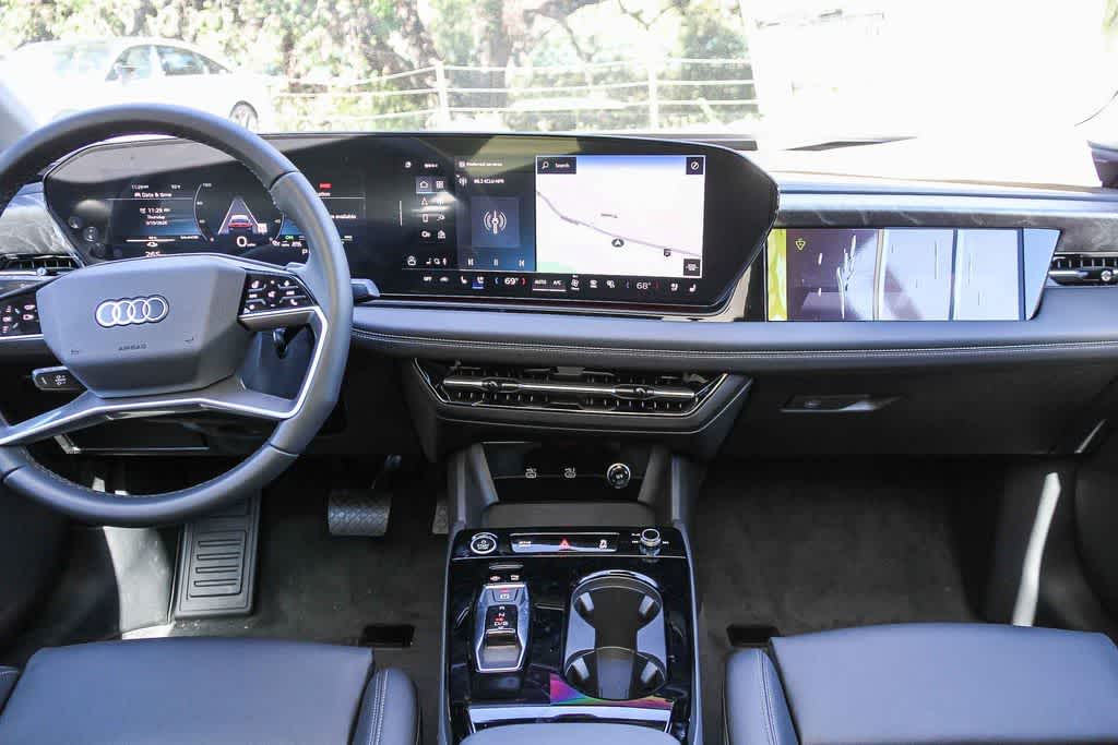 Thumbnail: 2025 Audi e-tron S - 13