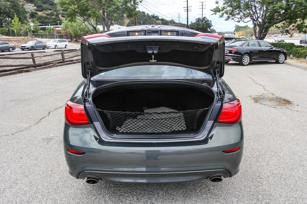 Thumbnail: 2015 INFINITI Q70 - 26