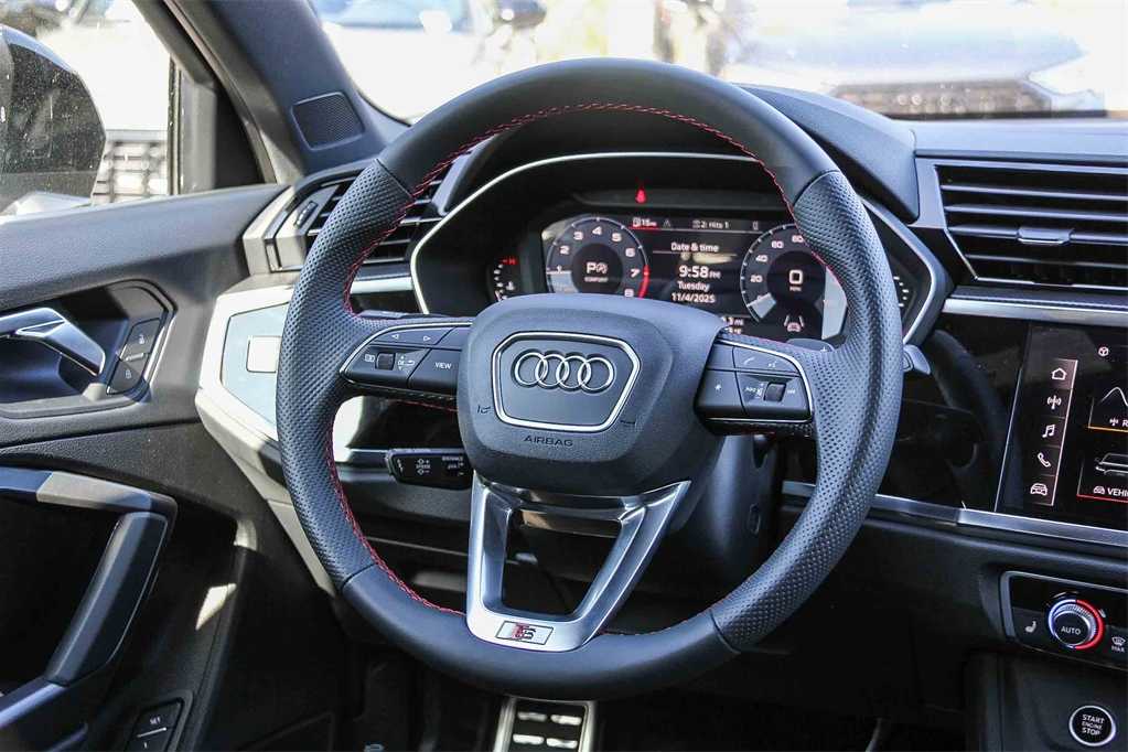 Thumbnail: 2025 Audi Q3 - 16