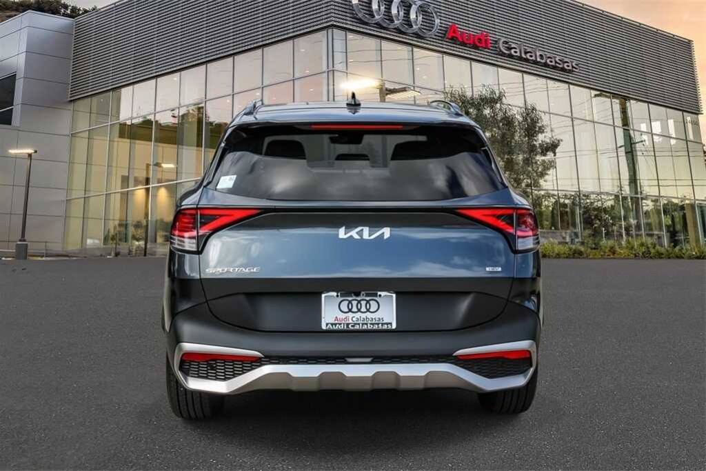 Used 2023 Kia Sportage Hybrid EX SUV