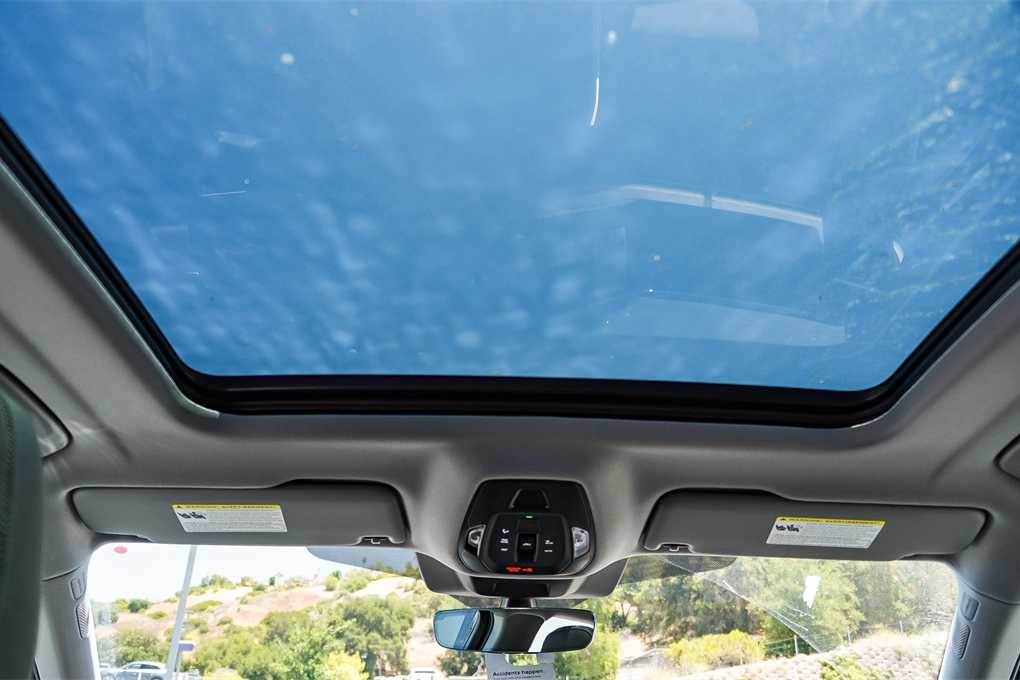 Thumbnail: 2025 Audi Q5 - 18