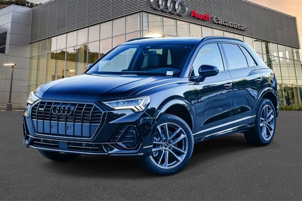 Thumbnail: 2025 Audi Q3 - 1