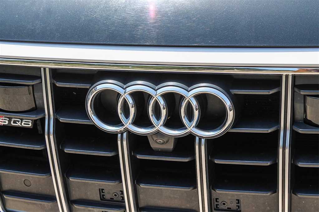 Thumbnail: 2022 Audi SQ8 - 9