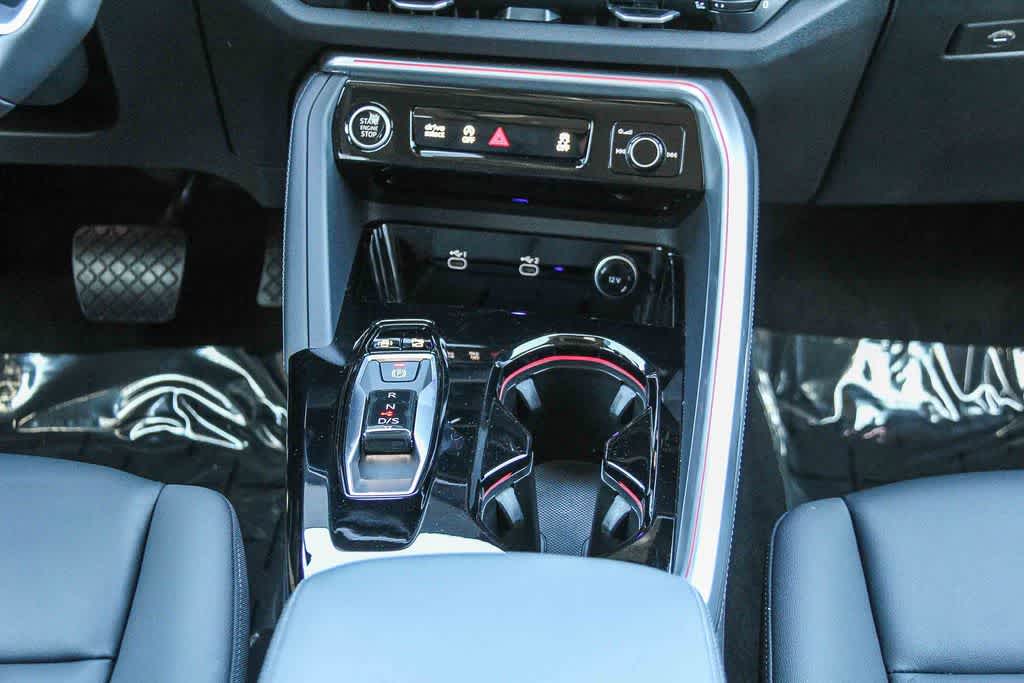 Thumbnail: 2025 Audi Q5 - 14