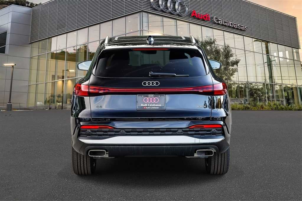 Thumbnail: 2025 Audi Q5 - 5