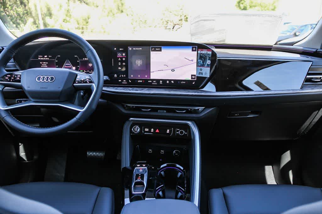 Thumbnail: 2025 Audi Q5 - 13