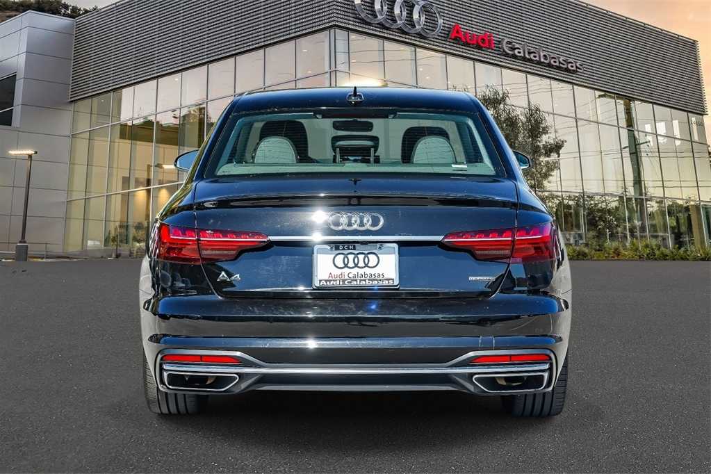 Thumbnail: 2022 Audi A4 - 5