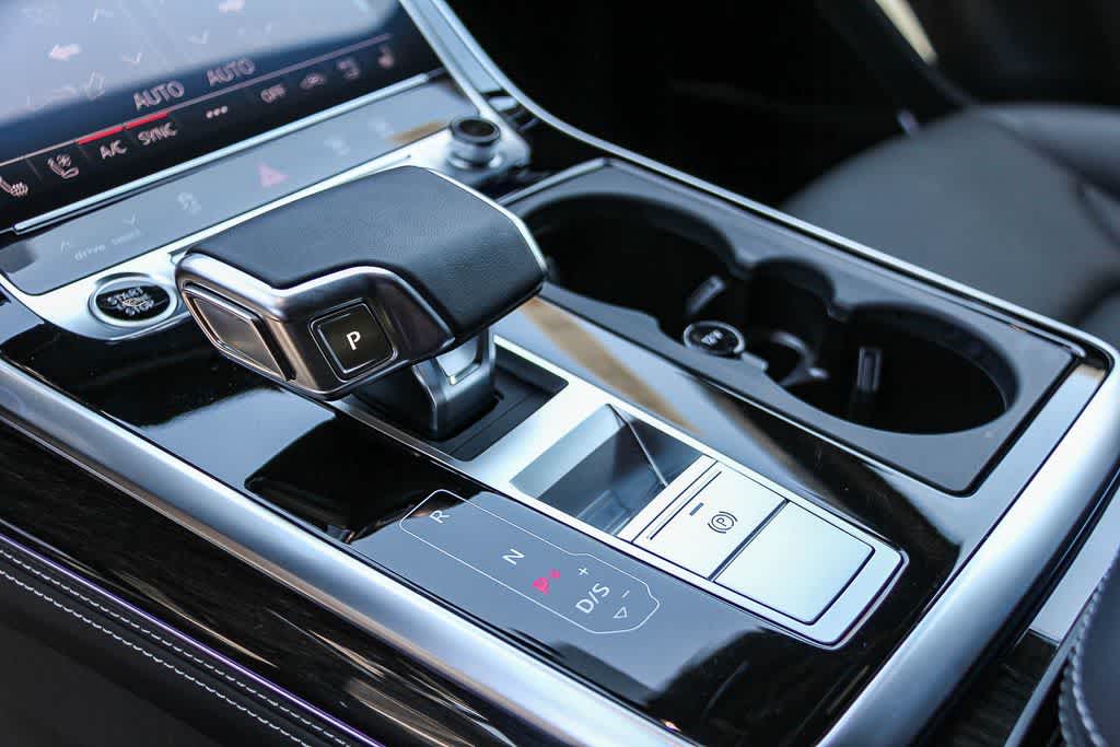 Thumbnail: 2026 Audi Q7 - 20