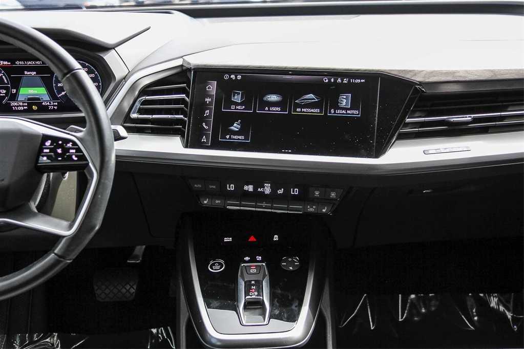 Thumbnail: 2023 Audi Q4 e-tron - 13