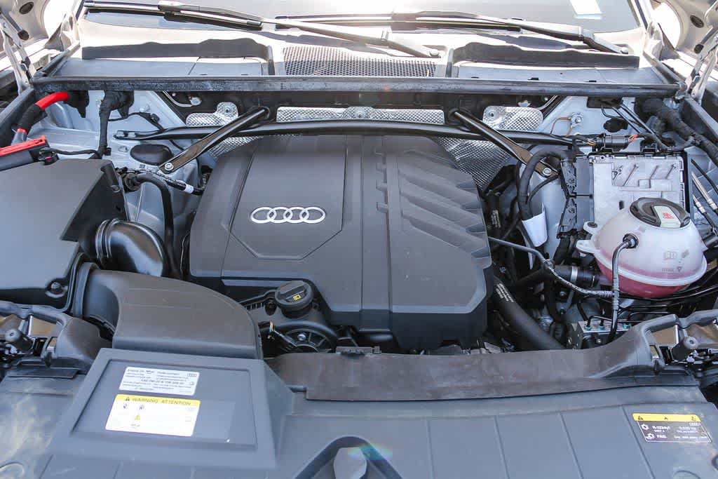 Thumbnail: 2022 Audi Q5 - 25
