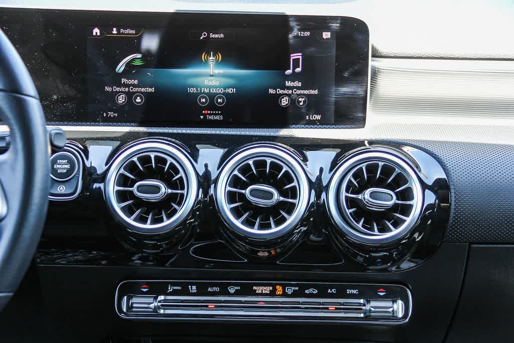 Thumbnail: 2020 Mercedes-Benz A-Class - 15