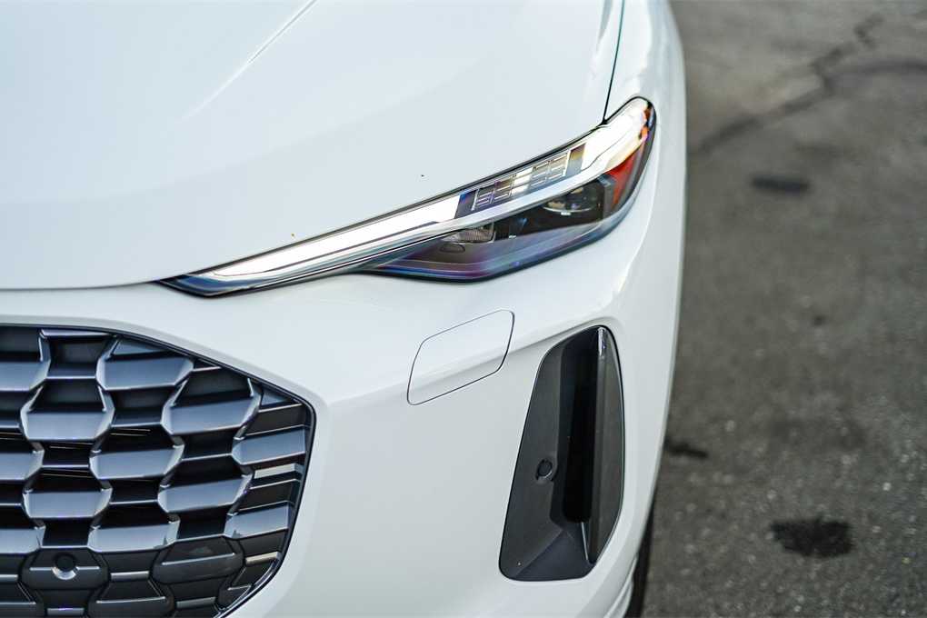 Thumbnail: 2025 Audi Q5 - 7