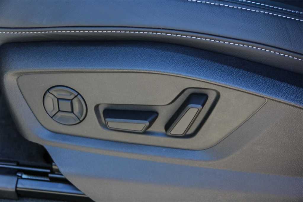 Thumbnail: 2026 Audi Q7 - 21