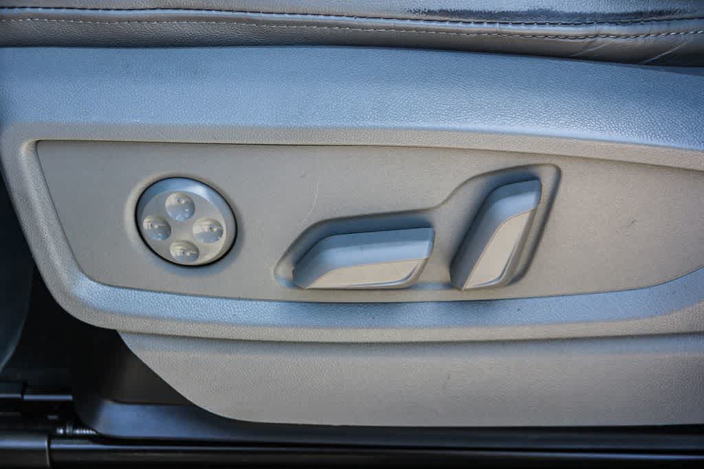 Thumbnail: 2023 Audi Q5 - 21