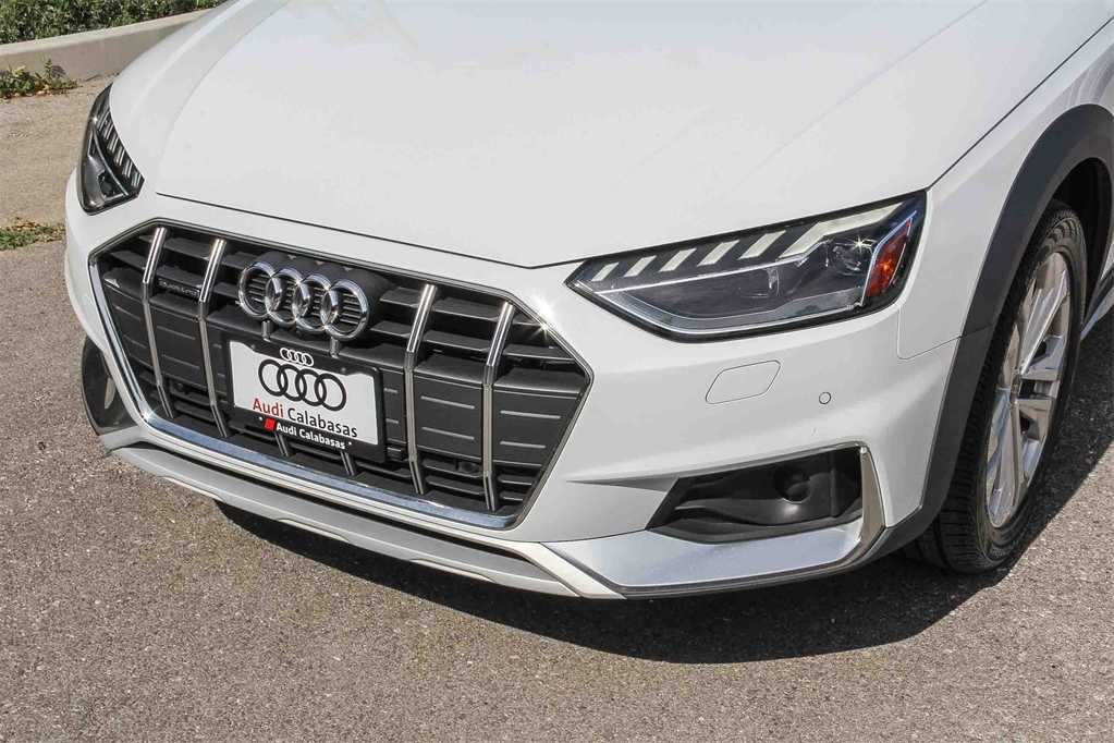 Thumbnail: 2023 Audi A4 - 8