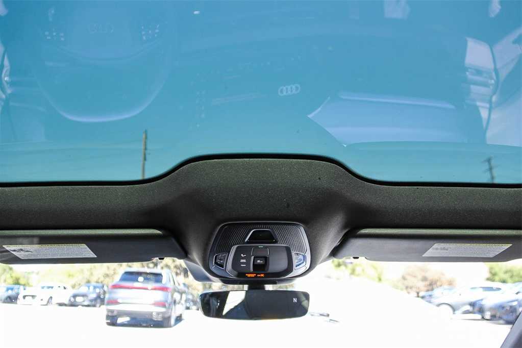 Thumbnail: 2025 Audi S5 - 12