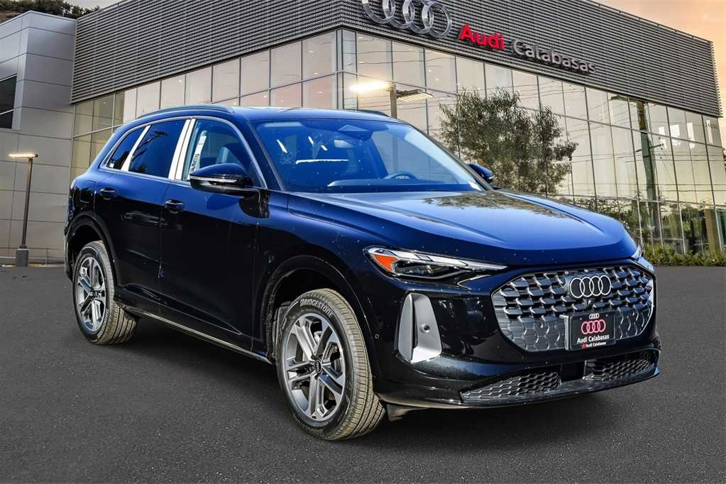 Thumbnail: 2025 Audi Q5 - 5