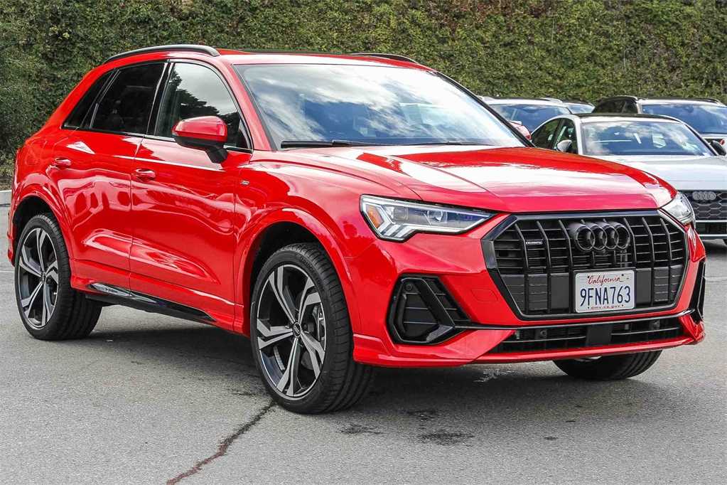 Thumbnail: 2023 Audi Q3 - 5