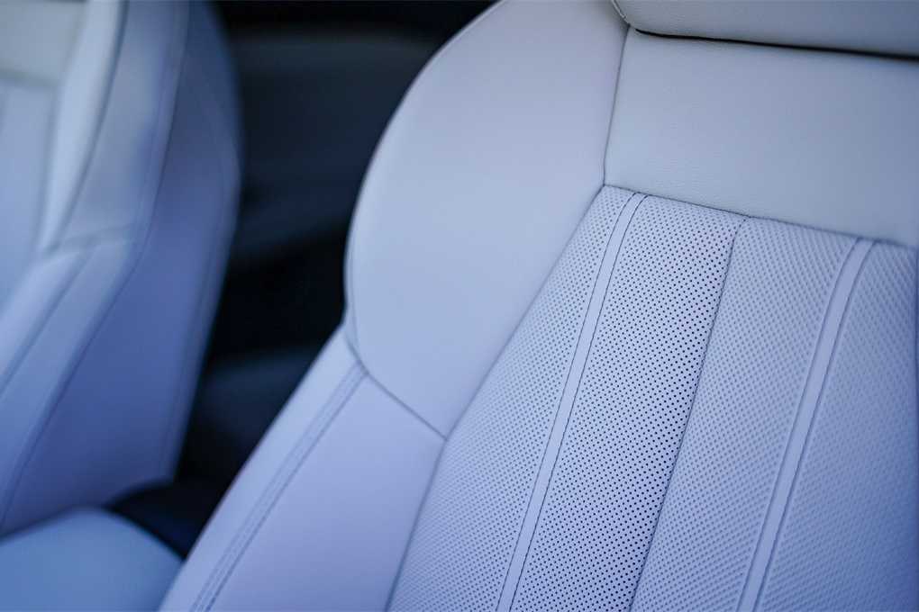 Thumbnail: 2025 Audi Q5 - 25