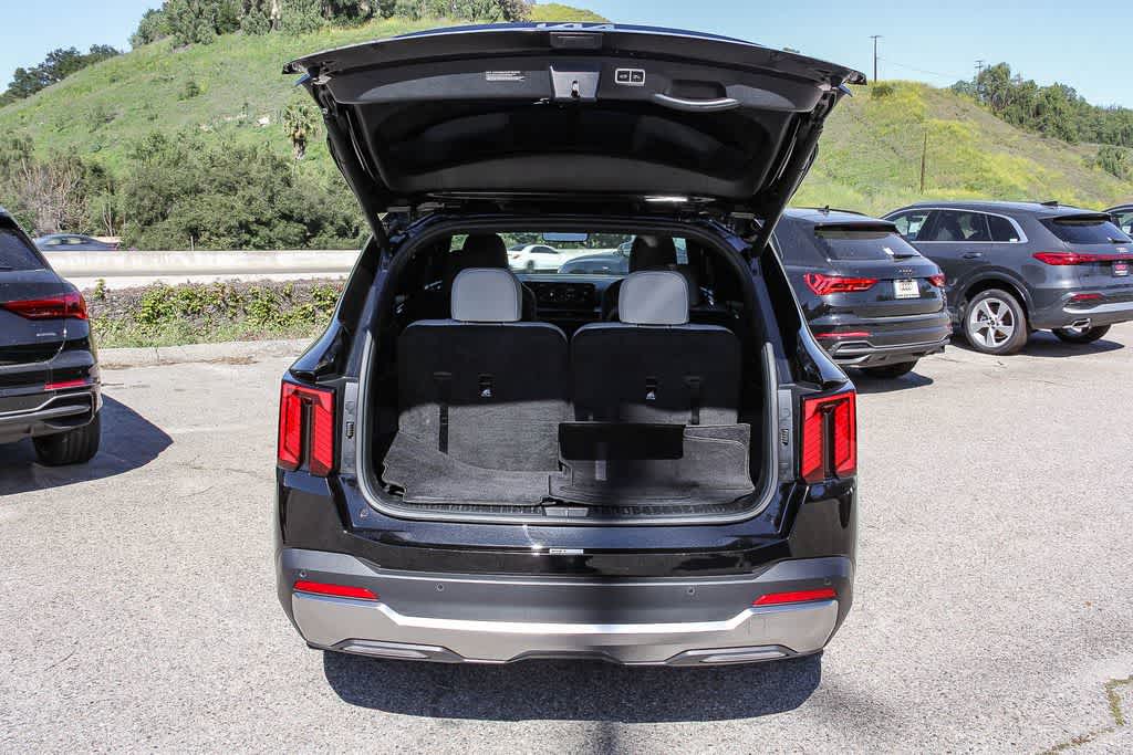 Thumbnail: 2025 Kia Sorento - 27