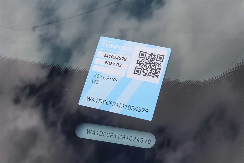 Thumbnail: 2021 Audi Q3 - 27