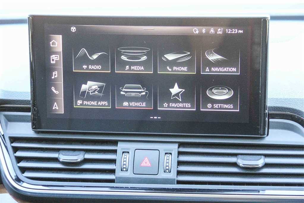 Thumbnail: 2023 Audi Q5 - 15