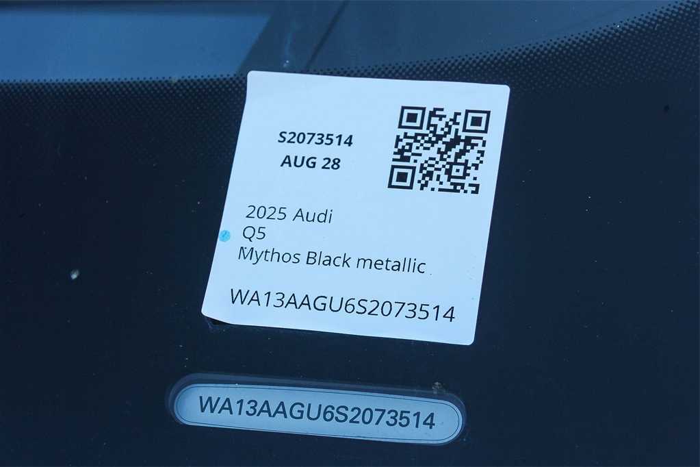 Thumbnail: 2025 Audi Q5 - 28