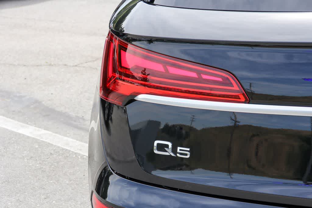 Thumbnail: 2025 Audi Q5 - 11