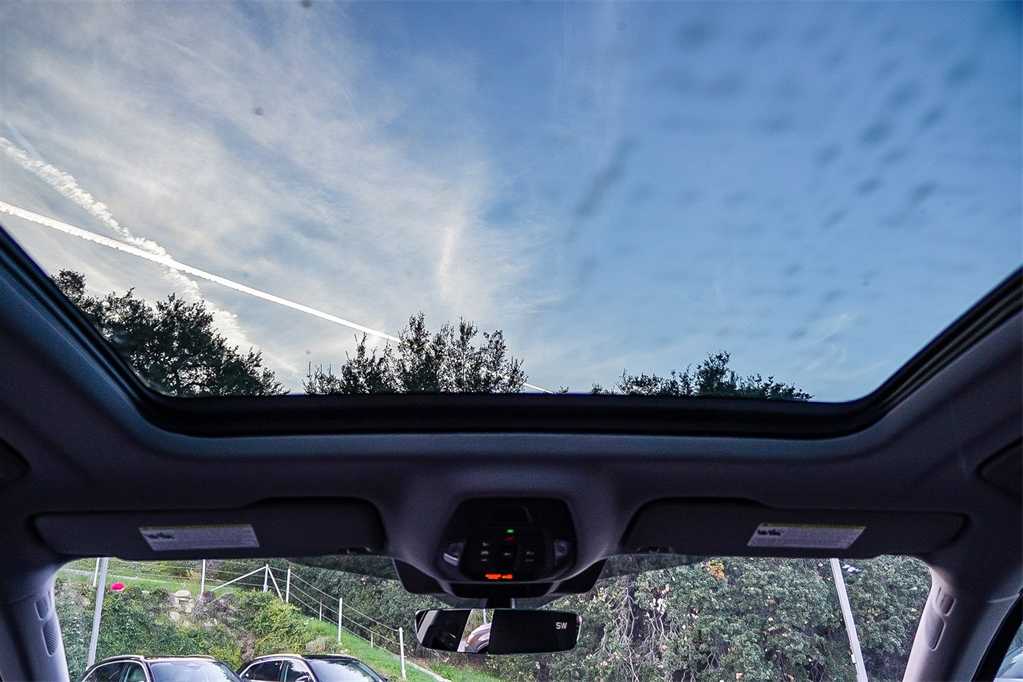 Thumbnail: 2025 Audi Q5 - 18