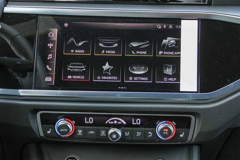 Thumbnail: 2025 Audi Q3 - 15