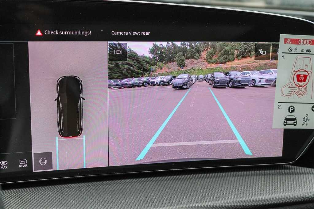 Thumbnail: 2025 Audi SQ5 - 27