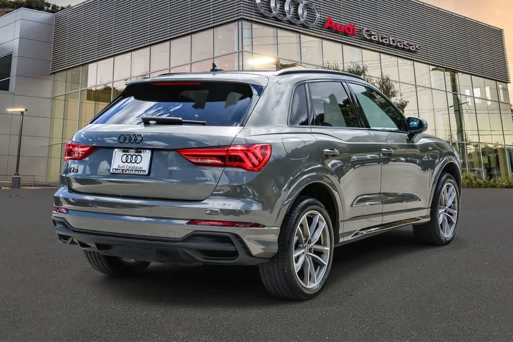 Thumbnail: 2025 Audi Q3 - 4