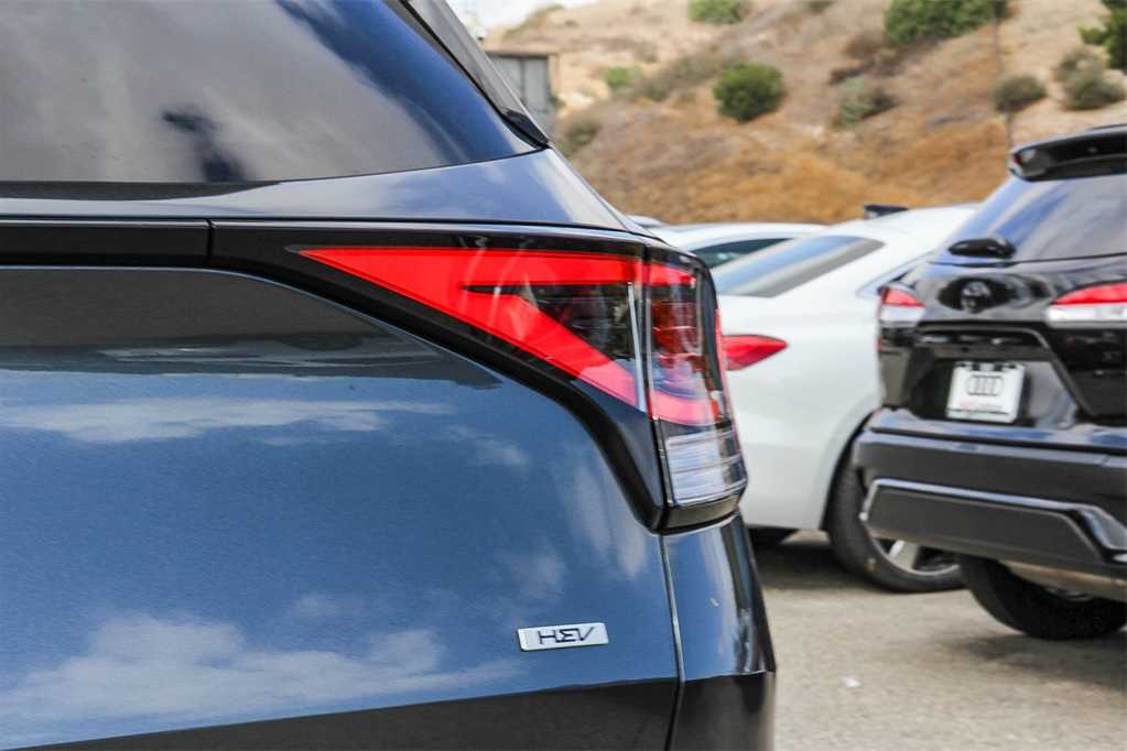 Thumbnail: 2023 Kia Sportage - 11