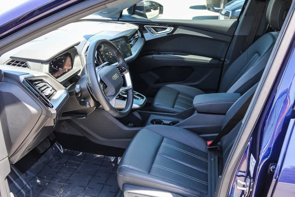 Thumbnail: 2023 Audi Q4 e-tron - 19