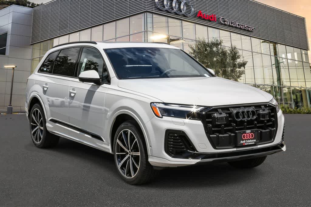 Thumbnail: 2026 Audi Q7 - 5