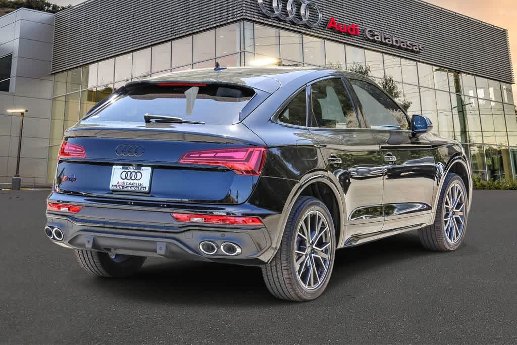 Thumbnail: 2023 Audi SQ5 - 4