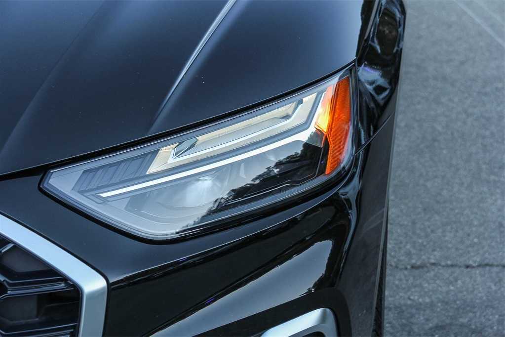 Thumbnail: 2022 Audi Q5 - 7