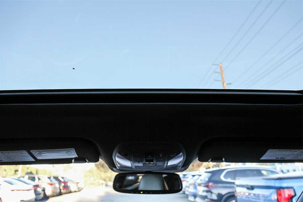 Thumbnail: 2022 INFINITI QX55 - 12