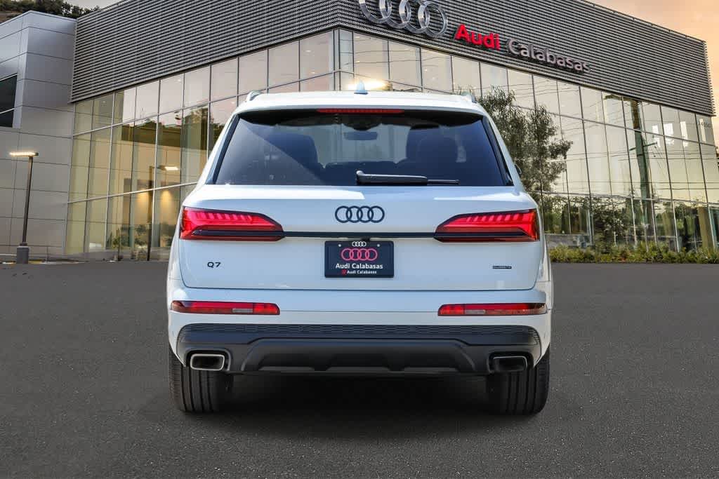 Thumbnail: 2026 Audi Q7 - 3