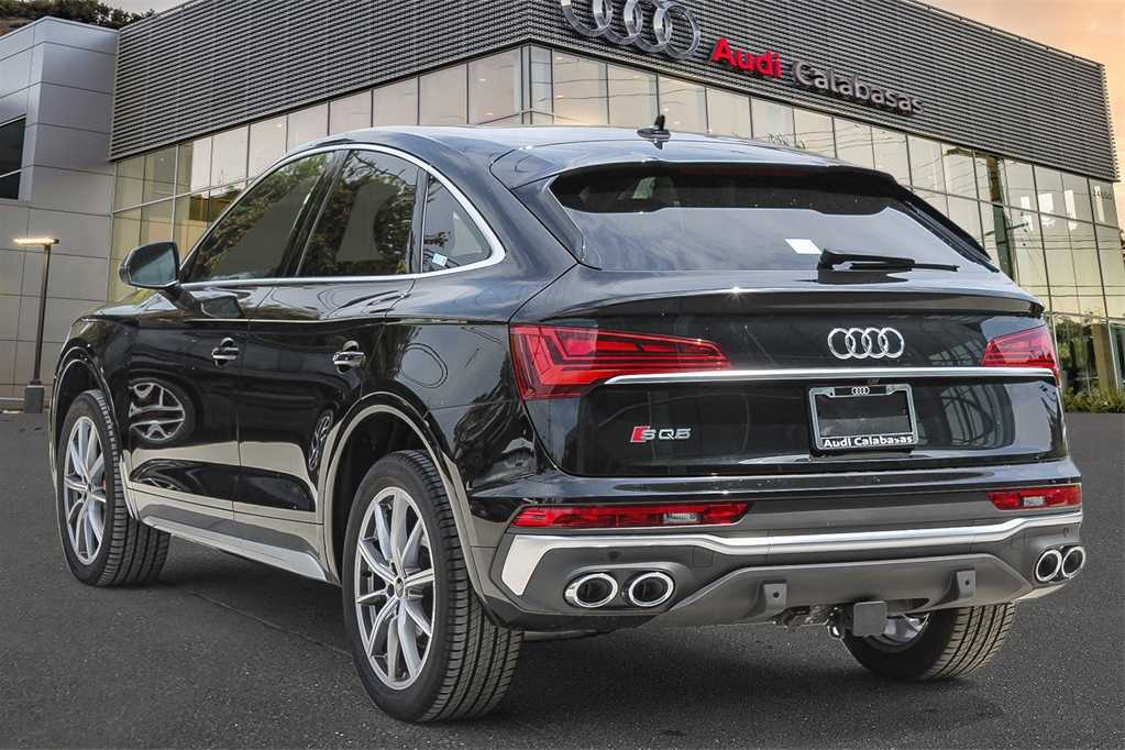Thumbnail: 2024 Audi SQ5 - 6