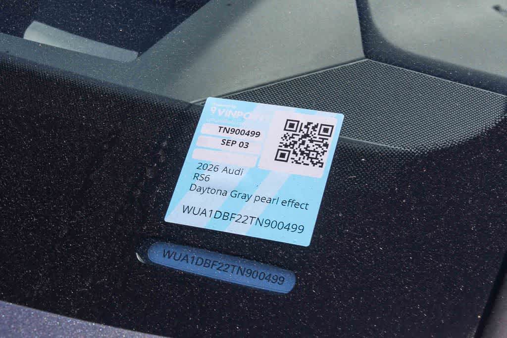 Thumbnail: 2026 Audi RS 6 - 30